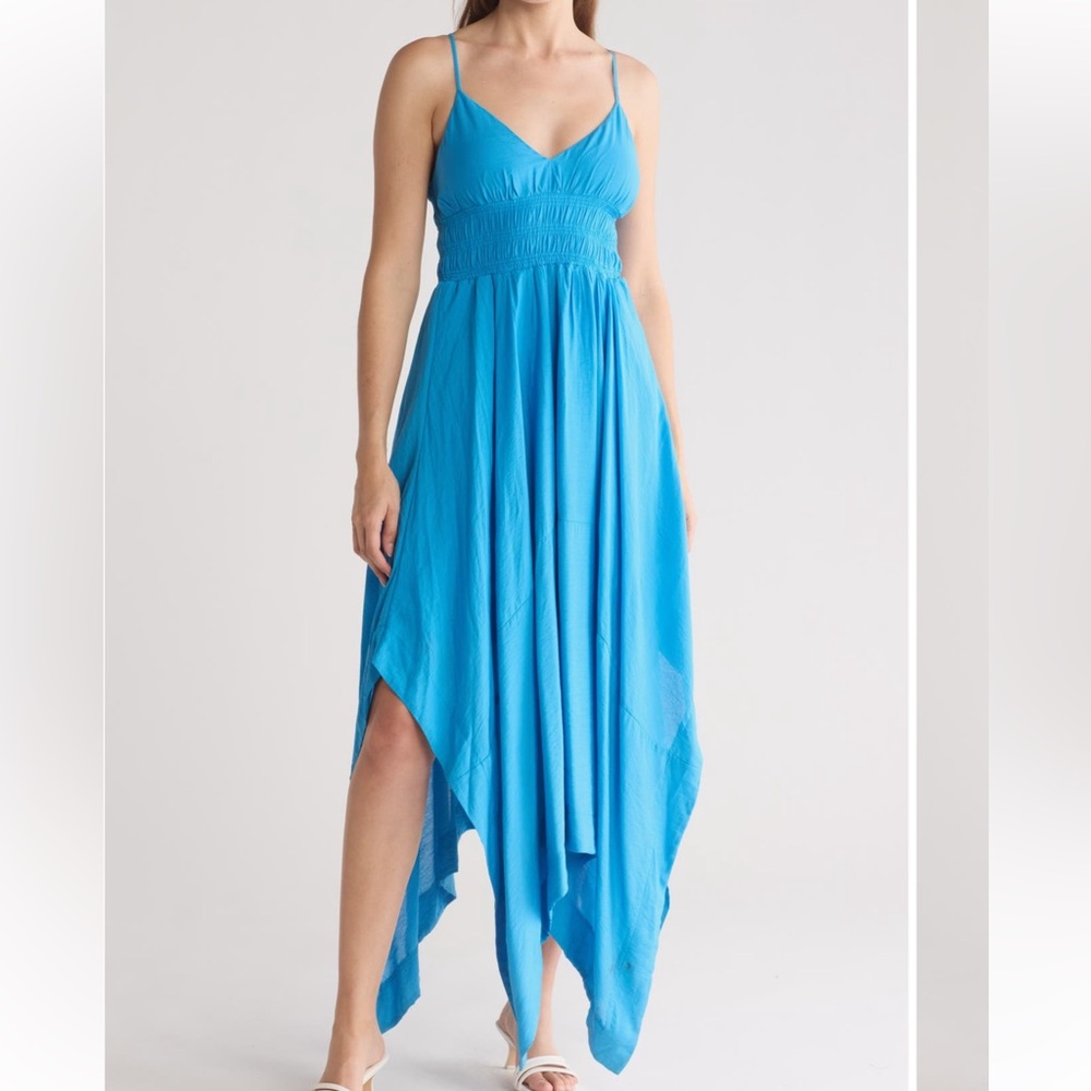 Hydrangea Haze – Blue Handkerchief Hem Maxi Dress
